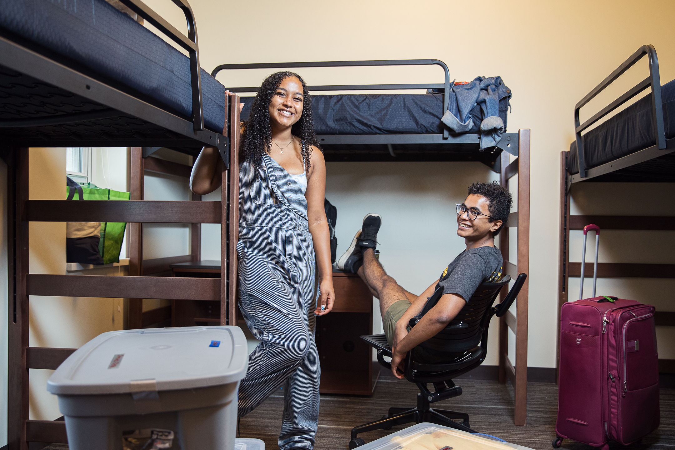 students at college in their dorm room brandon clifton atlanta photographer
